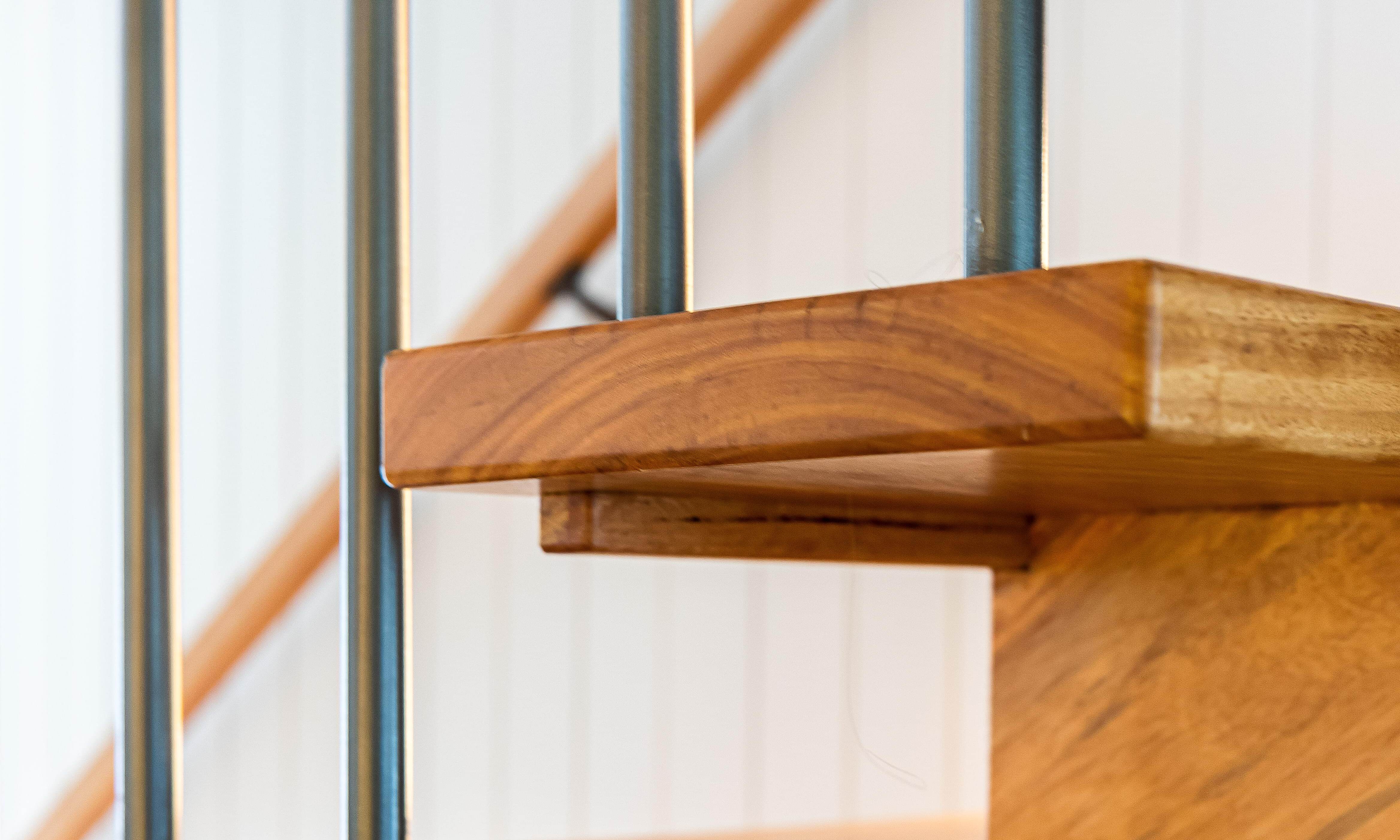Stairs, stringer, balustrade - Byrnes St