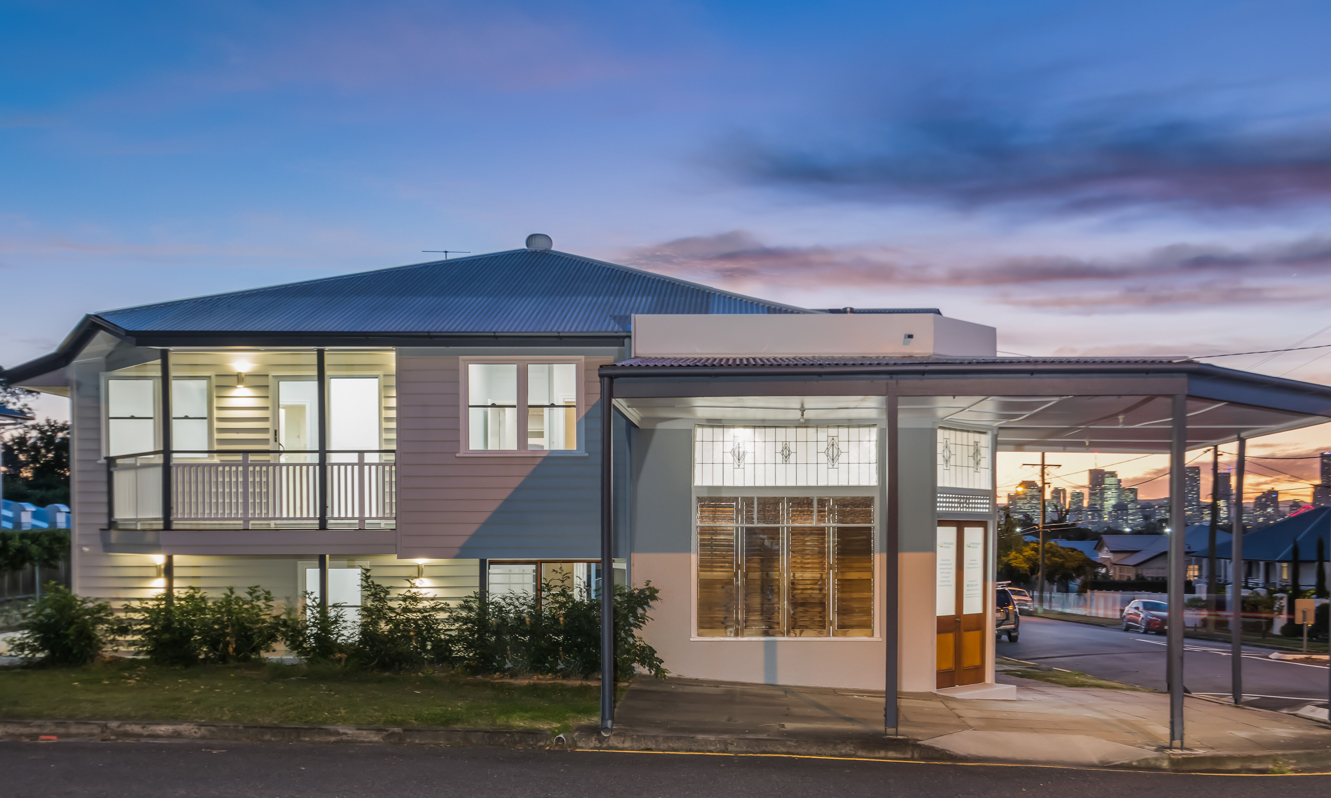 Exterior Front and Shop front in Norman Park