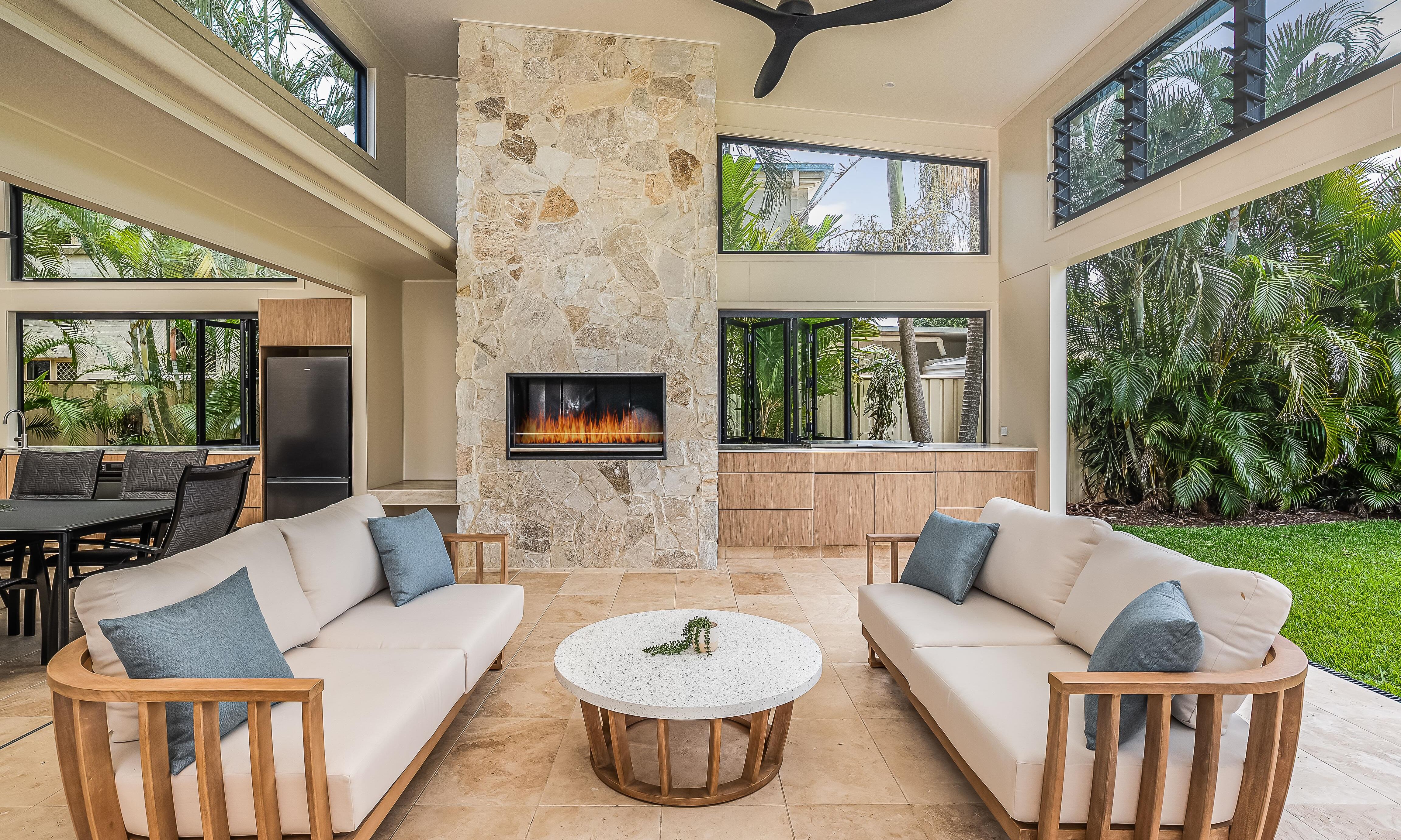 Sweetapple - Outdoor kitchen stack stone chimney, fireplace