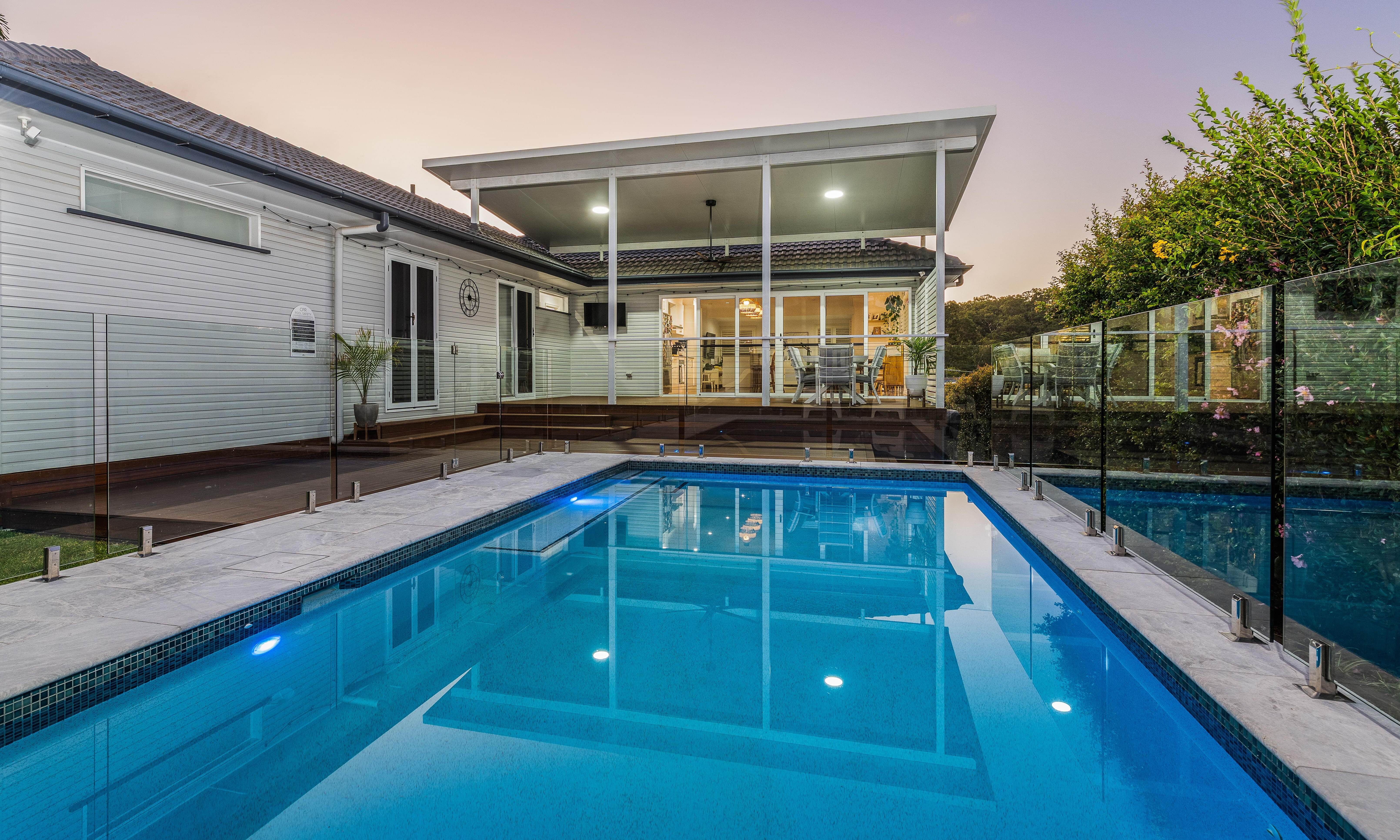 Tarragindi Deck and Pool