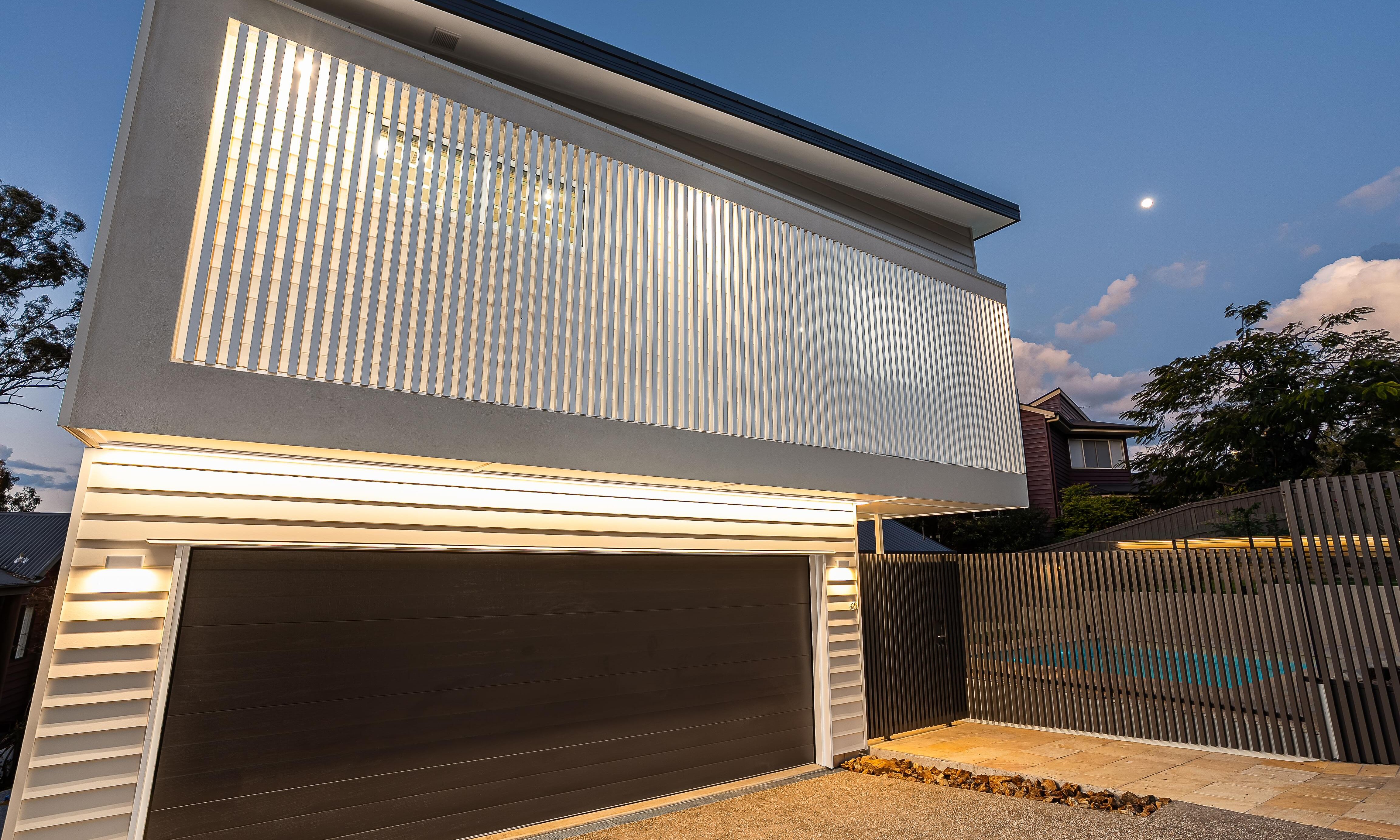 Gimba St Exterior Paint, Garage Door, Aluminum Balustrade