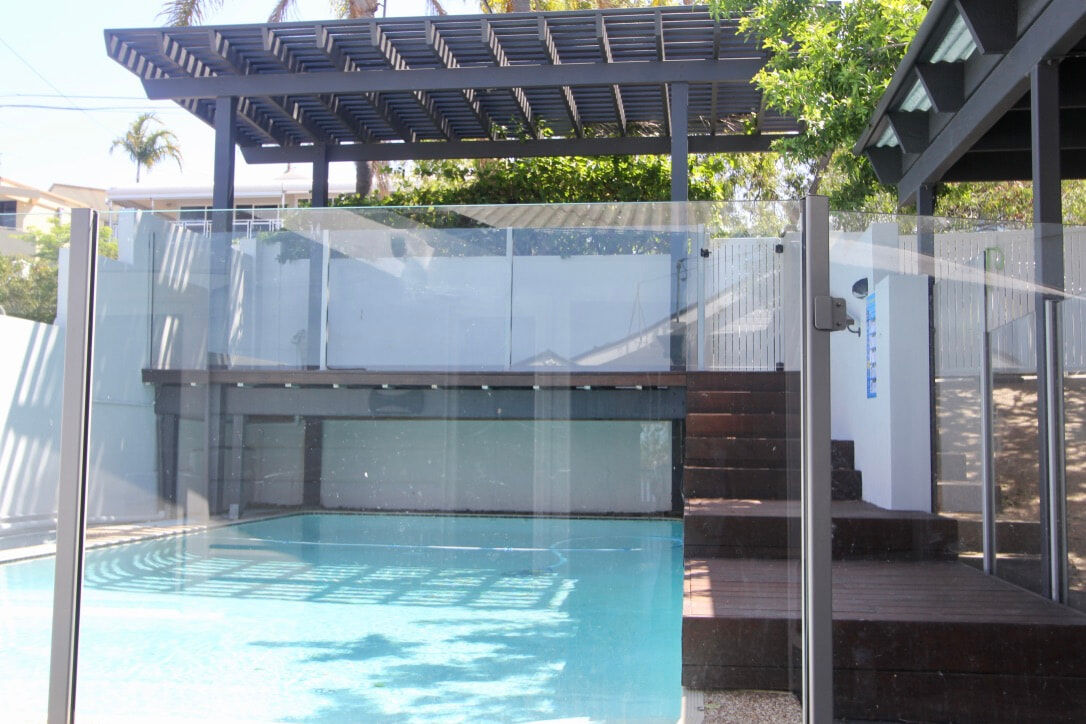 pool-renovation-pergola