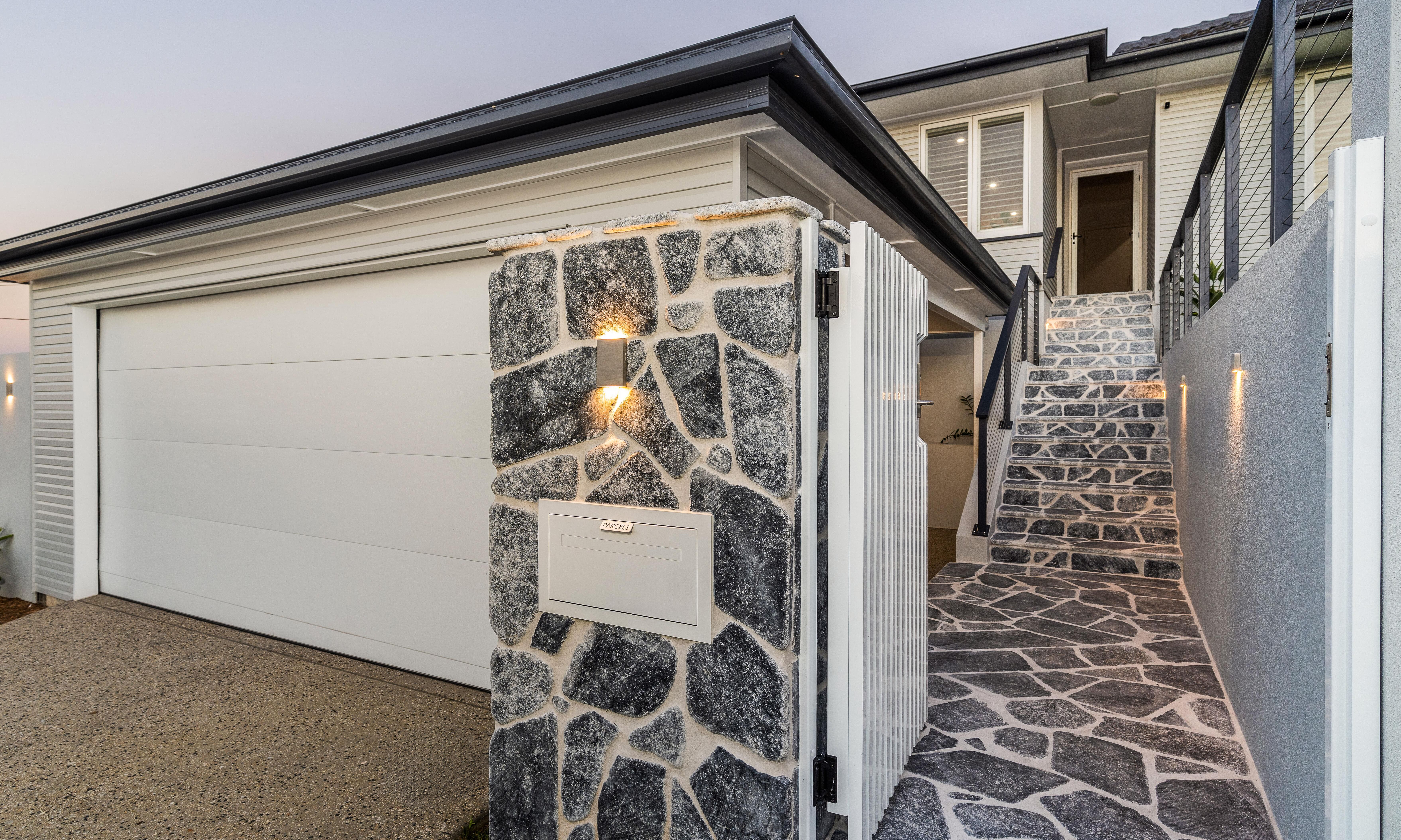 Tarragindi Front entry and crazy pave stone