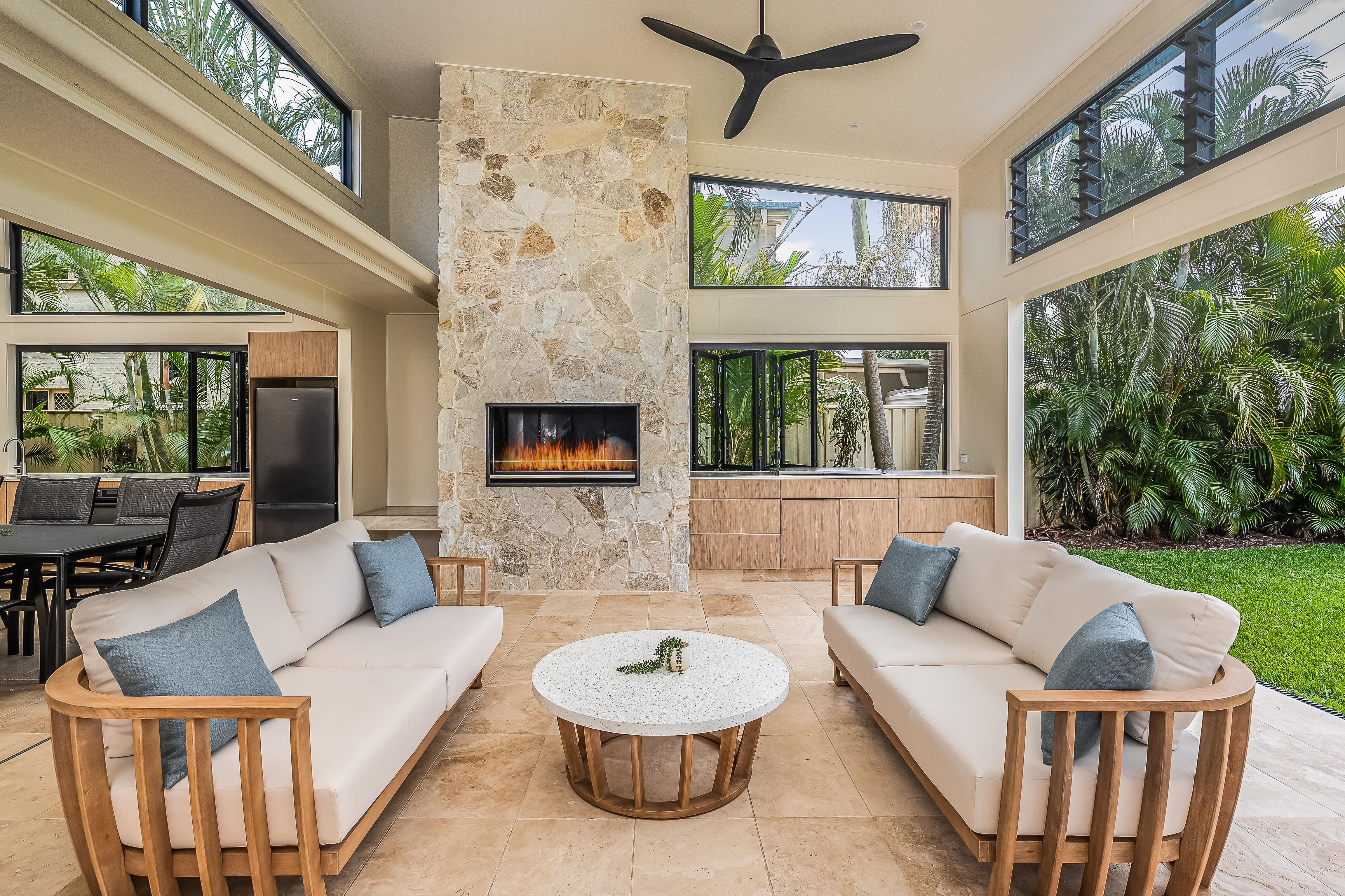 Sweetapple - Outdoor kitchen stack stone chimney, fireplace