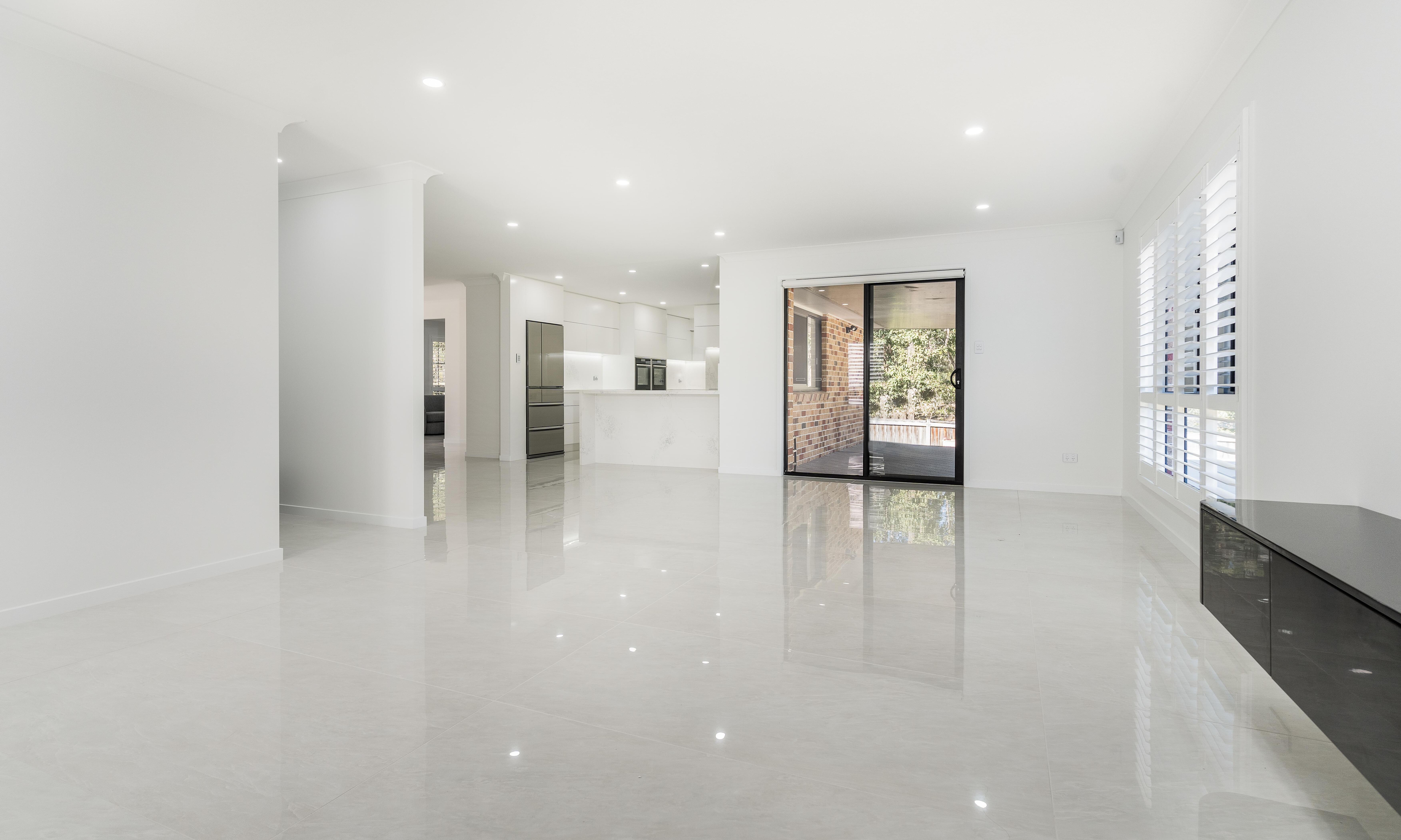 Floor tiles, large format tiles, caesarstone, kitchen