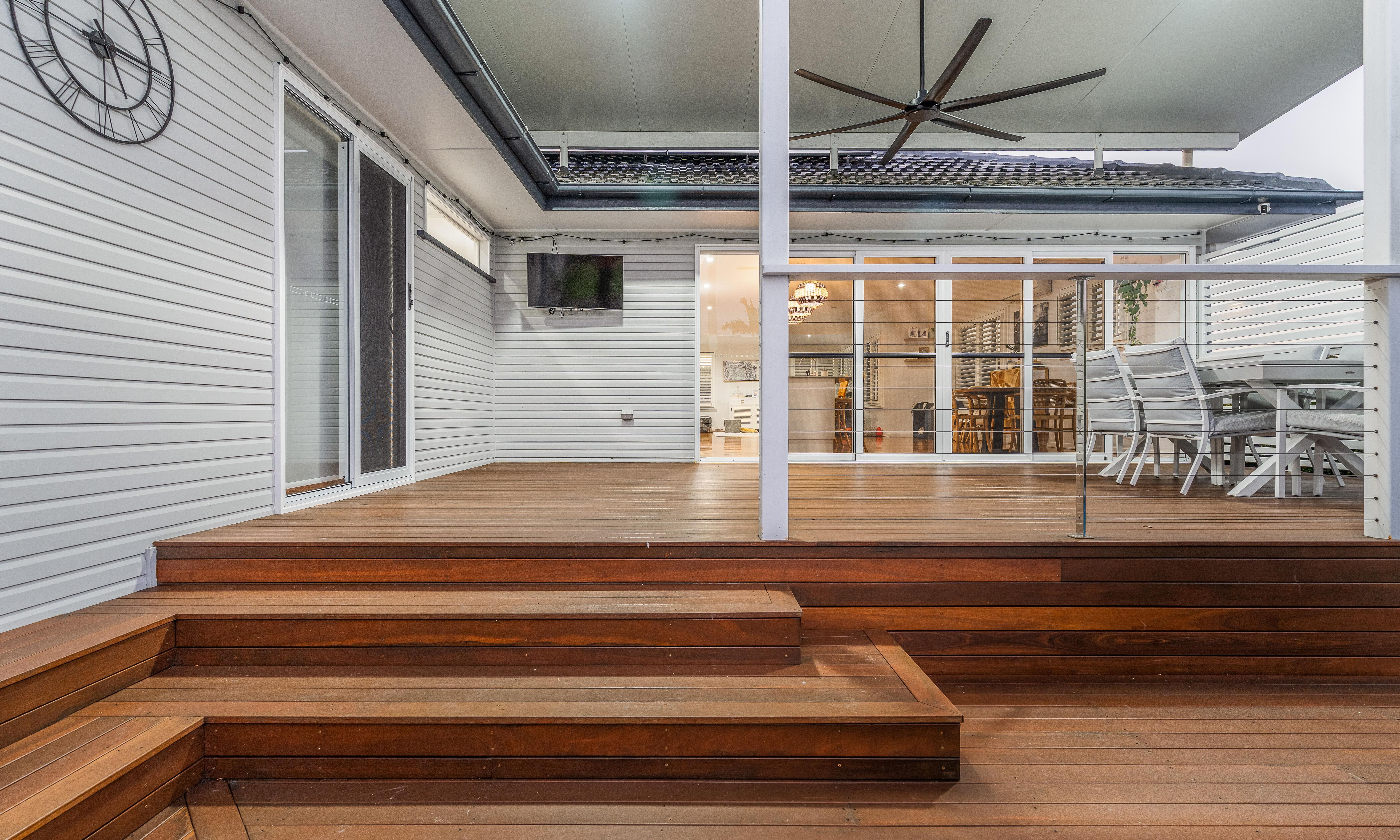 Tarragindi Merbau Decking and Box Stairs