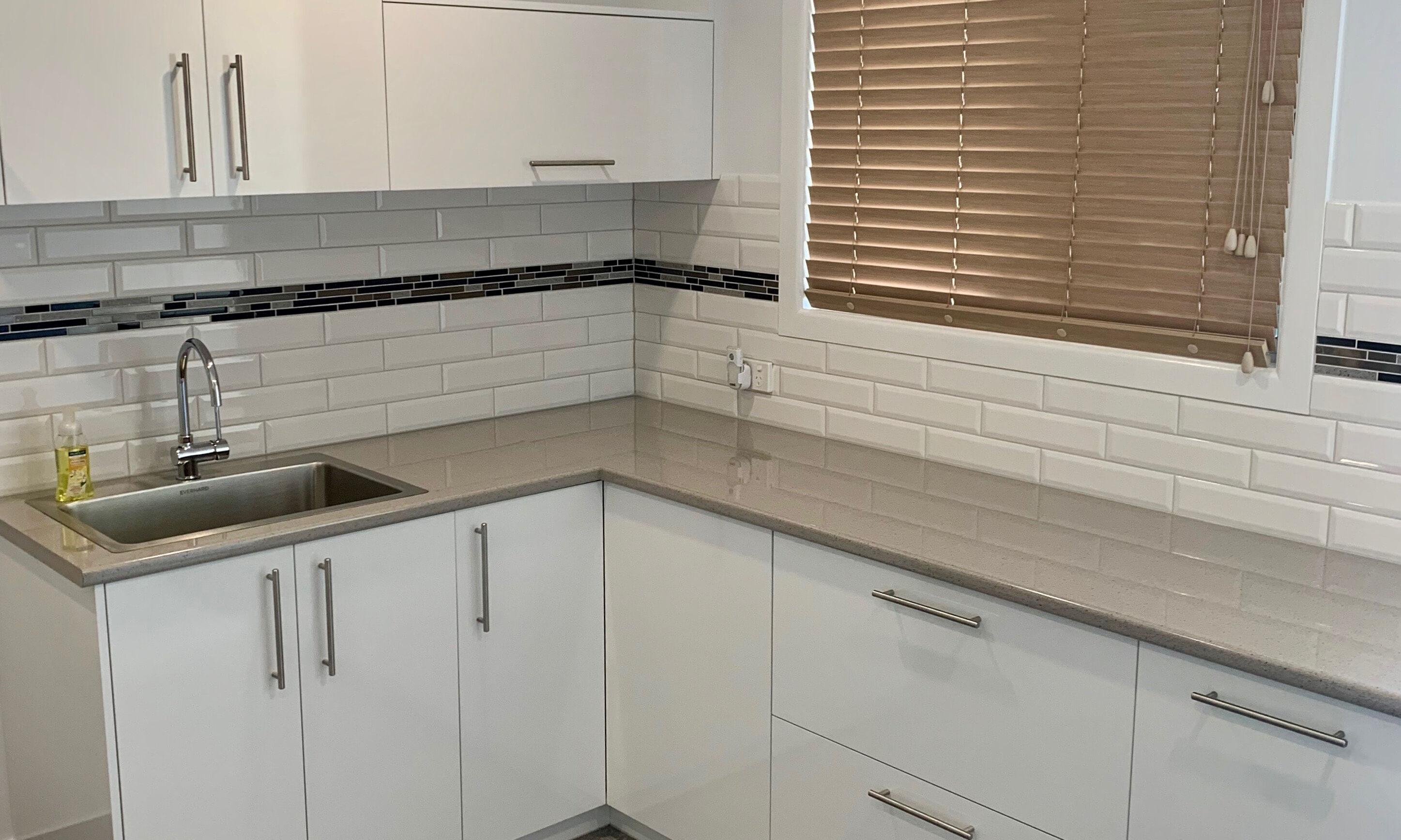 Laundry renovation-subway tiles 