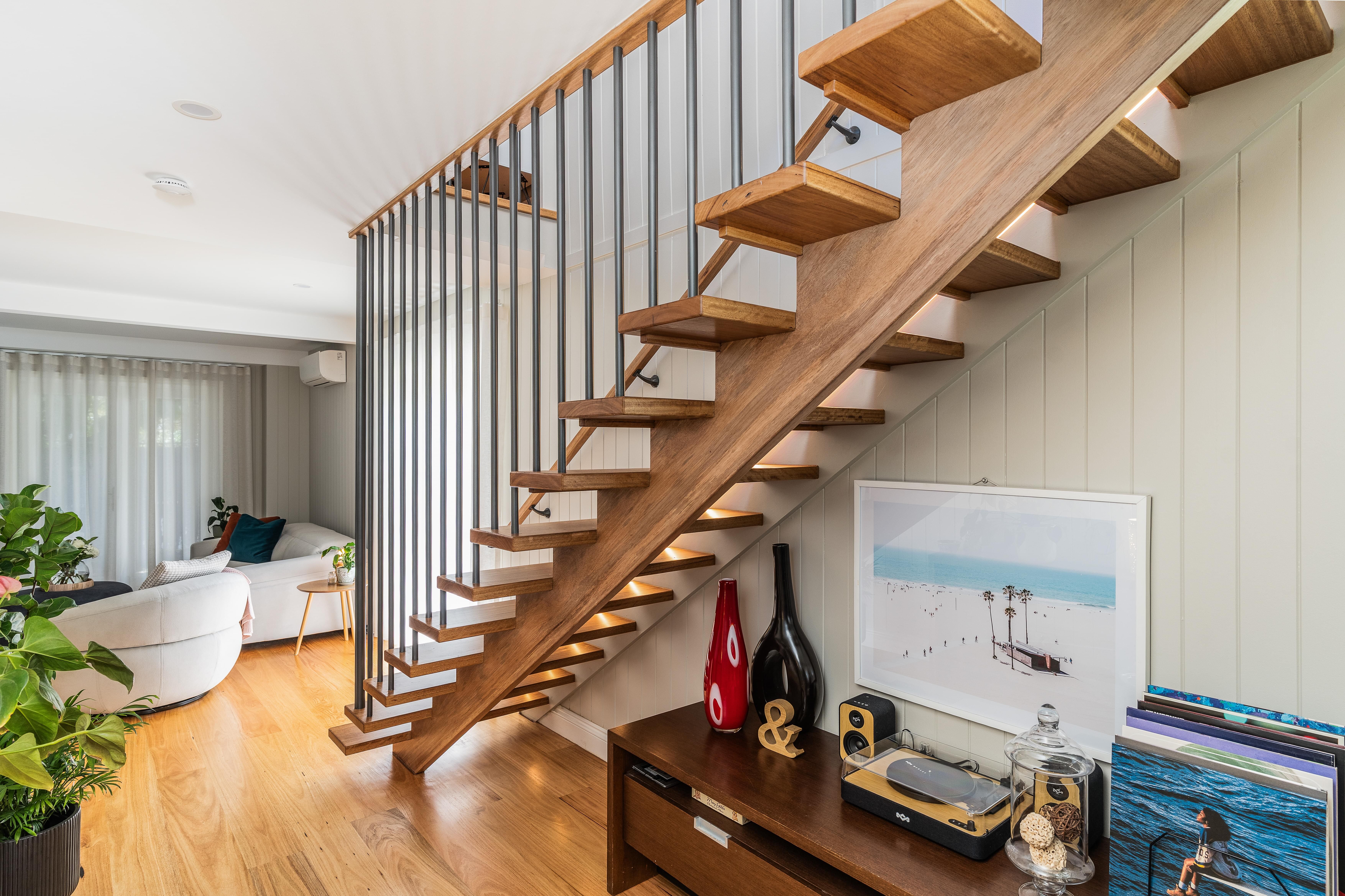 Blackbutt stairs, LED ligthing, gunmental grey balustrade - Byrnes St