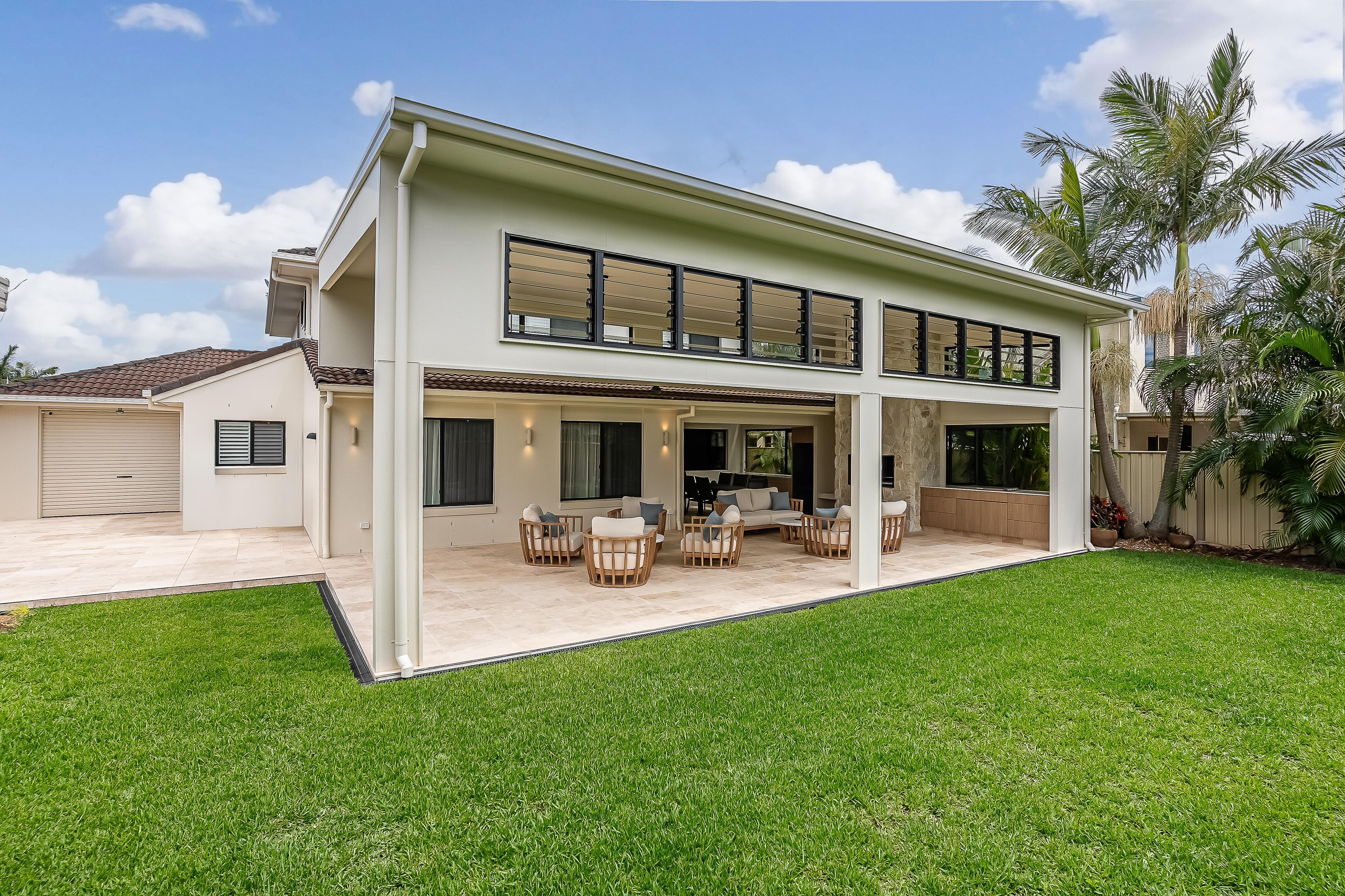 Sweetapple - outdoor entertaining, outdoor kitchen, stacstone chimney, travertine tiles